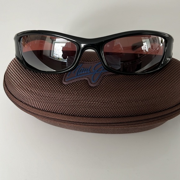 Maui Jim Shaka 105-02 sunglasses - Picture 4 of 16